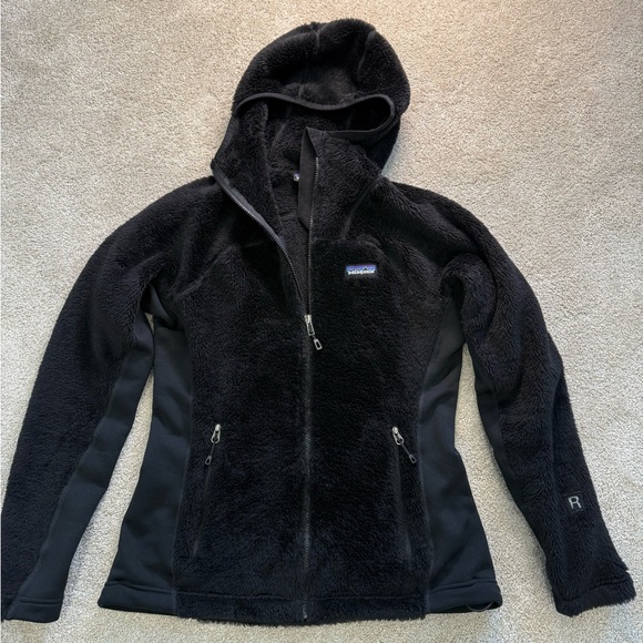 Patagonia Jackets & Blazers - Patagonia R3 Hi-Loft Hoody Women’s M Black Fleece Jacket Hood Full Zip Regulator